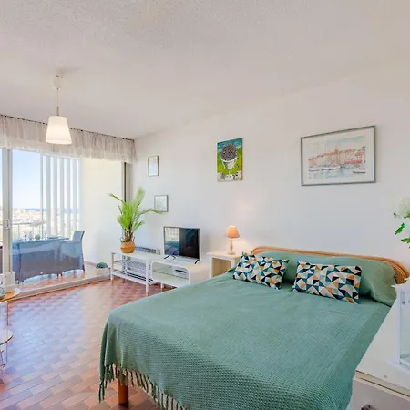 Les Coteaux Du Preconil-6 By Interhome Apartment